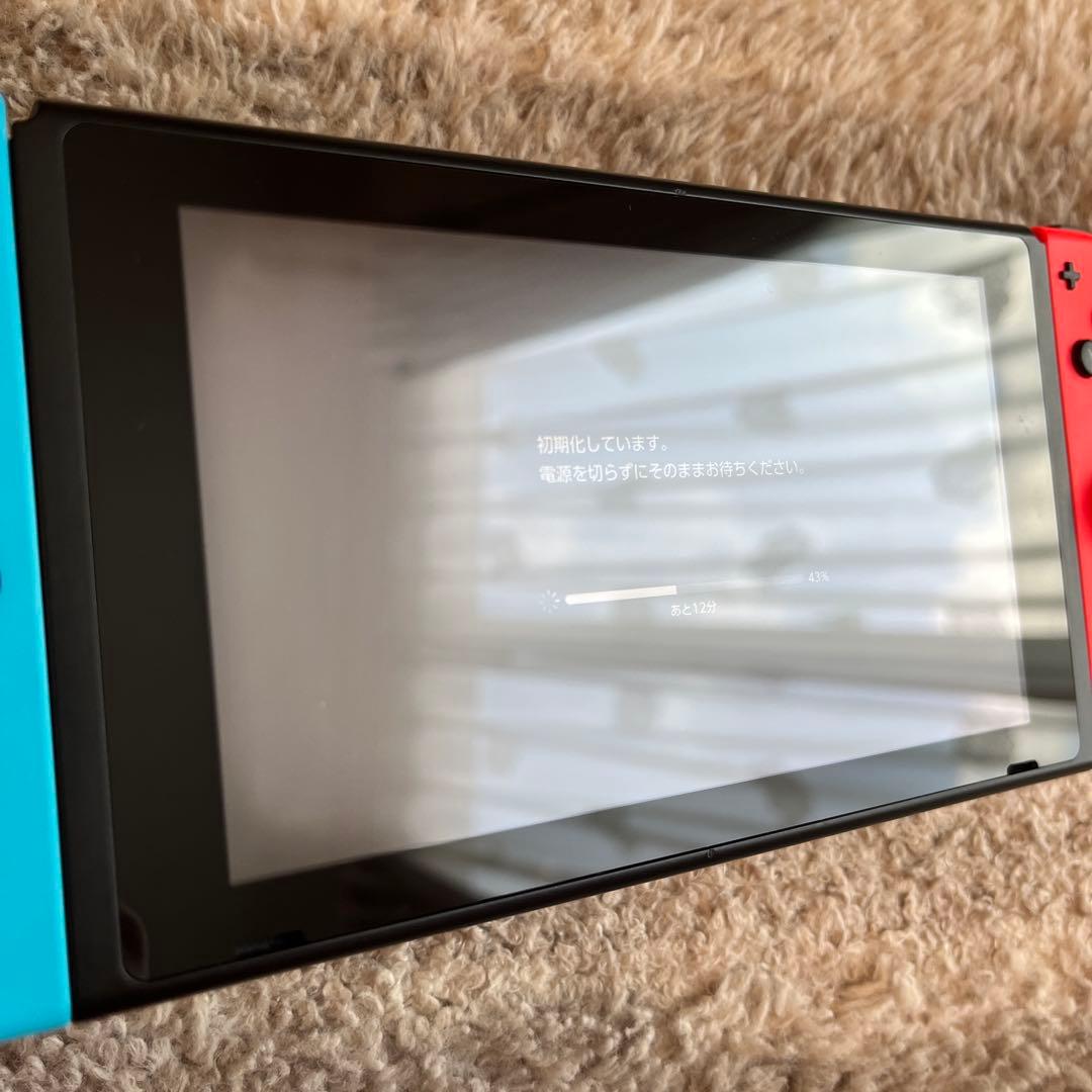 Nintendo Switch 本体（付属品すべて純正・完備）