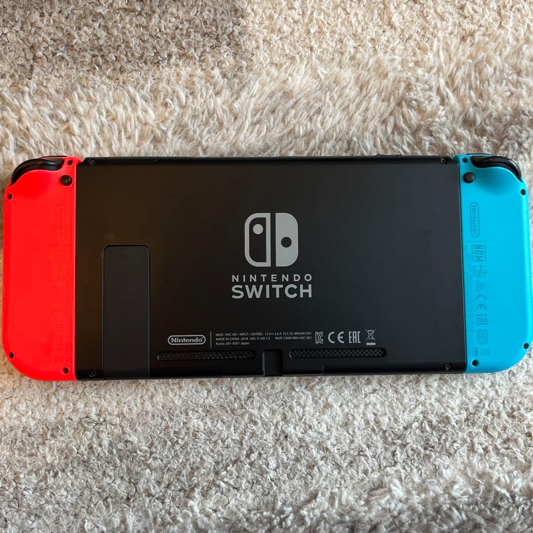 Nintendo Switch 本体（付属品すべて純正・完備）