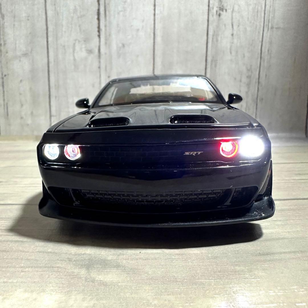 ダッジ チャレンジャー DODGE Challenger ミニカー　黒　1/24