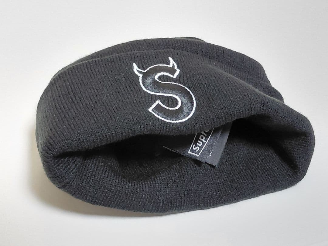 新品・未着用　Supreme × New Era　S Logoツノ　Beanie