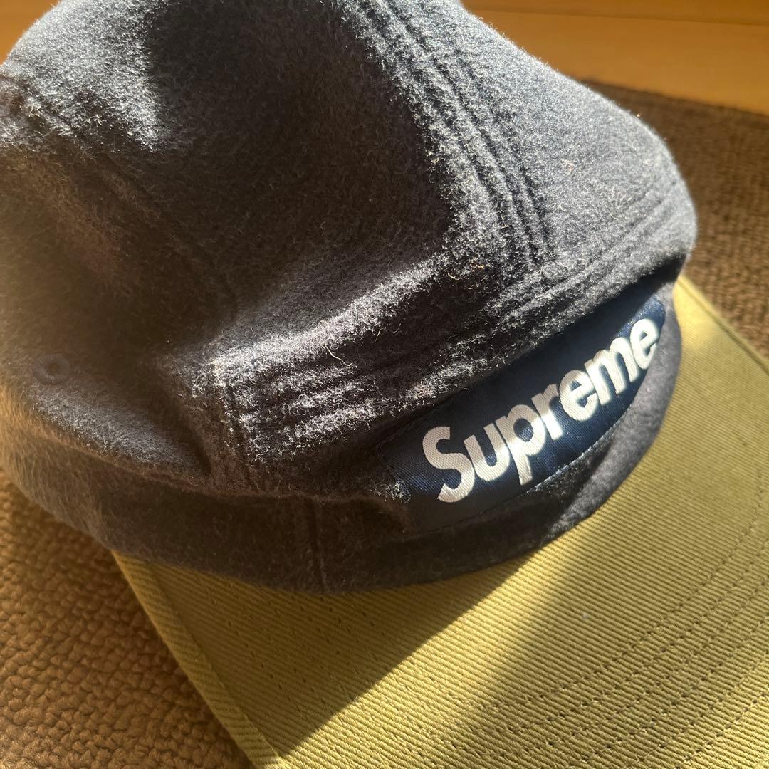 Supreme ネイビー/オリーブ キャップ