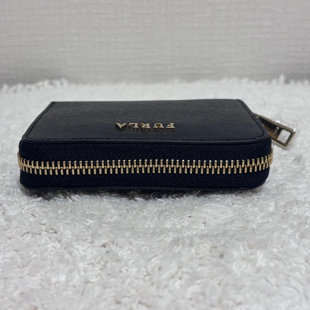 未使用　FURLA フルラ　バビロン　二つ折り財布　ラウンドジップ　財布
