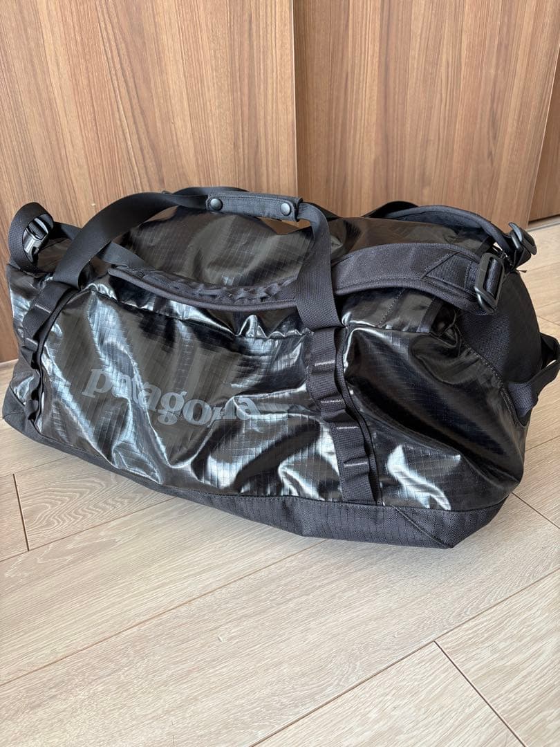 Patagoniaパタゴニア「ブラックホール・ダッフル 55L」極美品　バッグ
