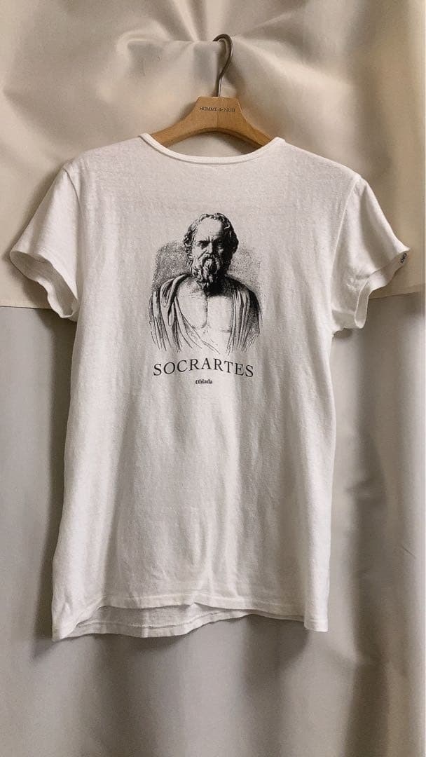 Oblada(オブラダ) ソクラテス Tシャツ