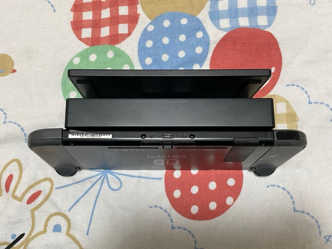 中古 Nintendo Switch 本体 箱付き