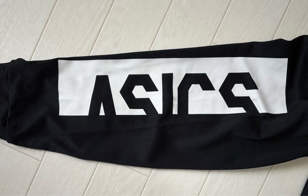 ASICS ブラックジャージ上下セット XLメンズ