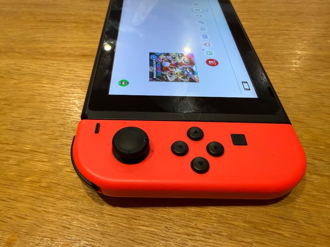 Nintendo Switch マリカ8DX、128GB SD、充電スタンド付