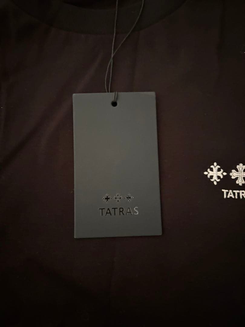 TATRAS ブラック Tシャツ
