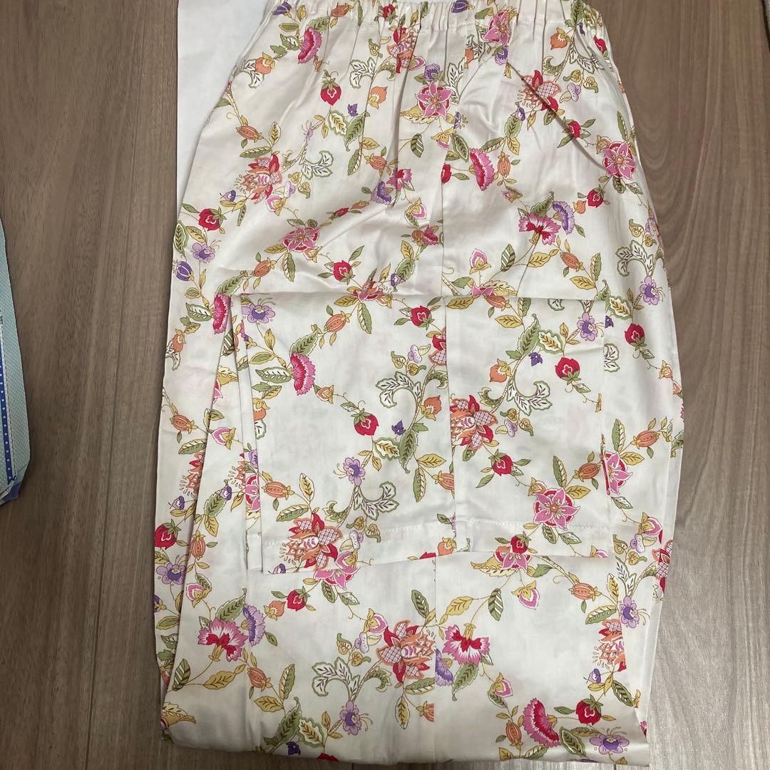 新品ワコール 花柄 パジャマセット Mサイズ