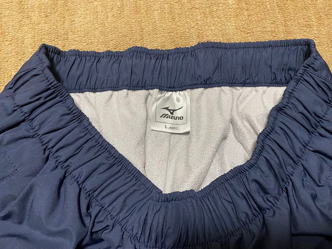 Mizuno ブレスサーモ ウィンドブレーカー上下 メンズL ネイビー 美品です
