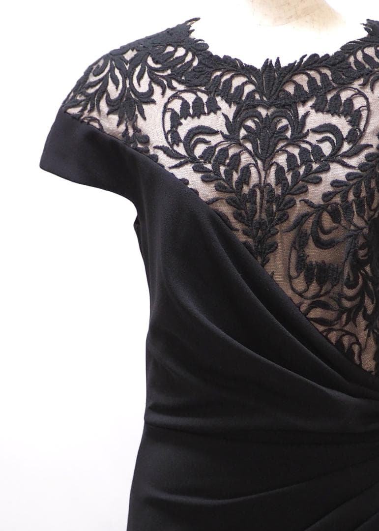 TADASHI SHOJI　ワンピース　「XS 」/ ９号程度