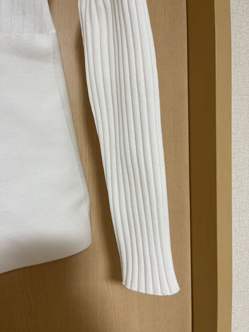 ホールガーメントペプラムカーディガン