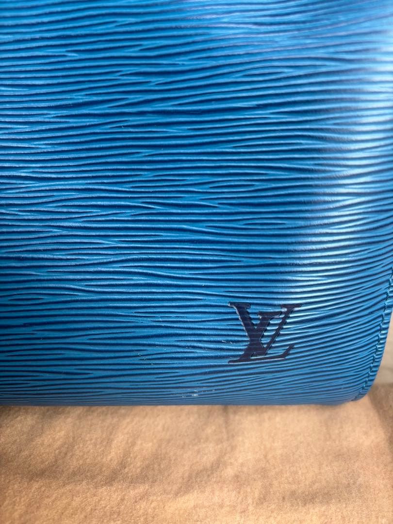 Louis Vuitton 青いエピレザー ボストンバッグ