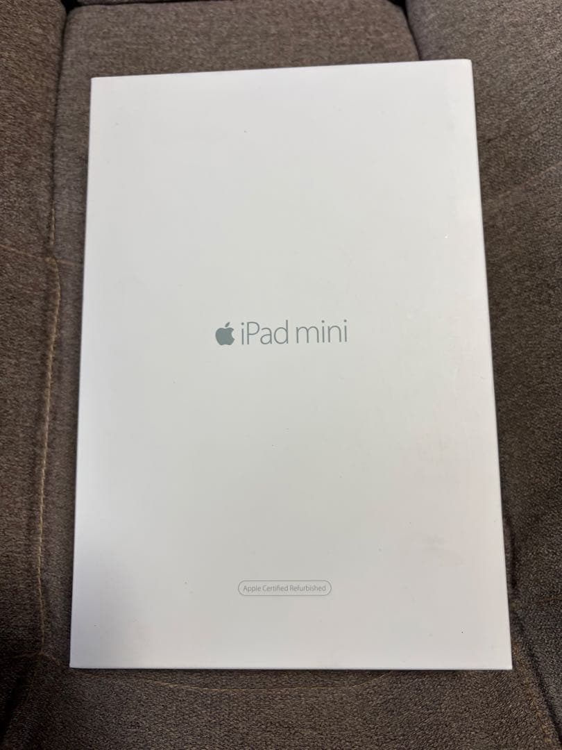 iPad本体 iPad Mini 4 128GB Wi-Fi + Cellular