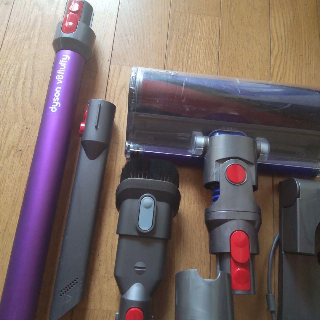 値下げ！ Dyson V8 sv10 fiuffy * Makita 18v