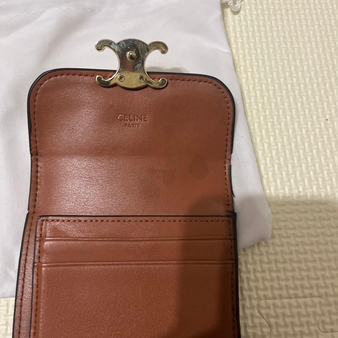 CELINE ブラックレザー三つ折り財布