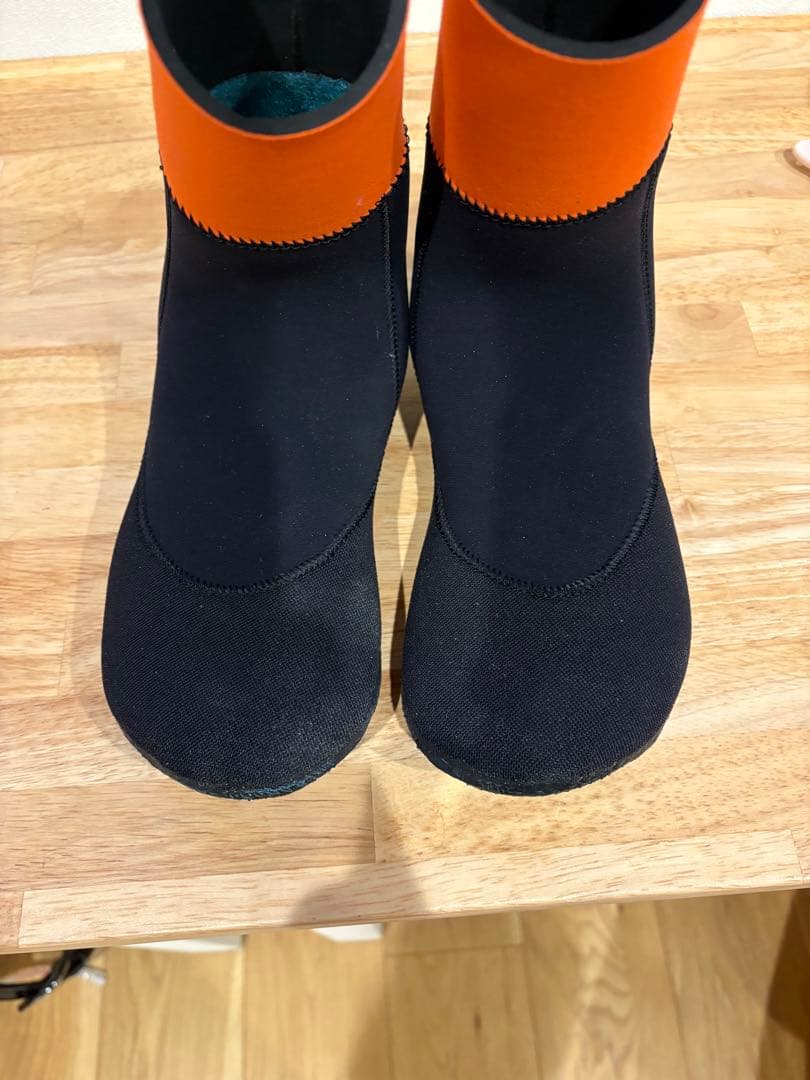 美品　HOLLY サーフブーツ