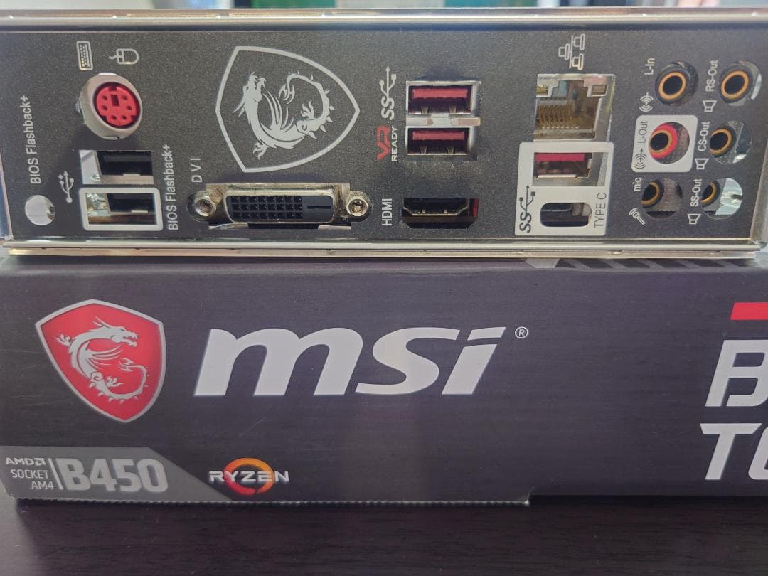 B450 TOMAHAWK+Ryzen7 3700X+DDR4 4GB×4