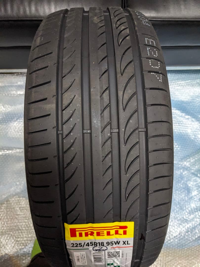 新品未使用 PIRELLI　POWERGY 225/45/R18 2本