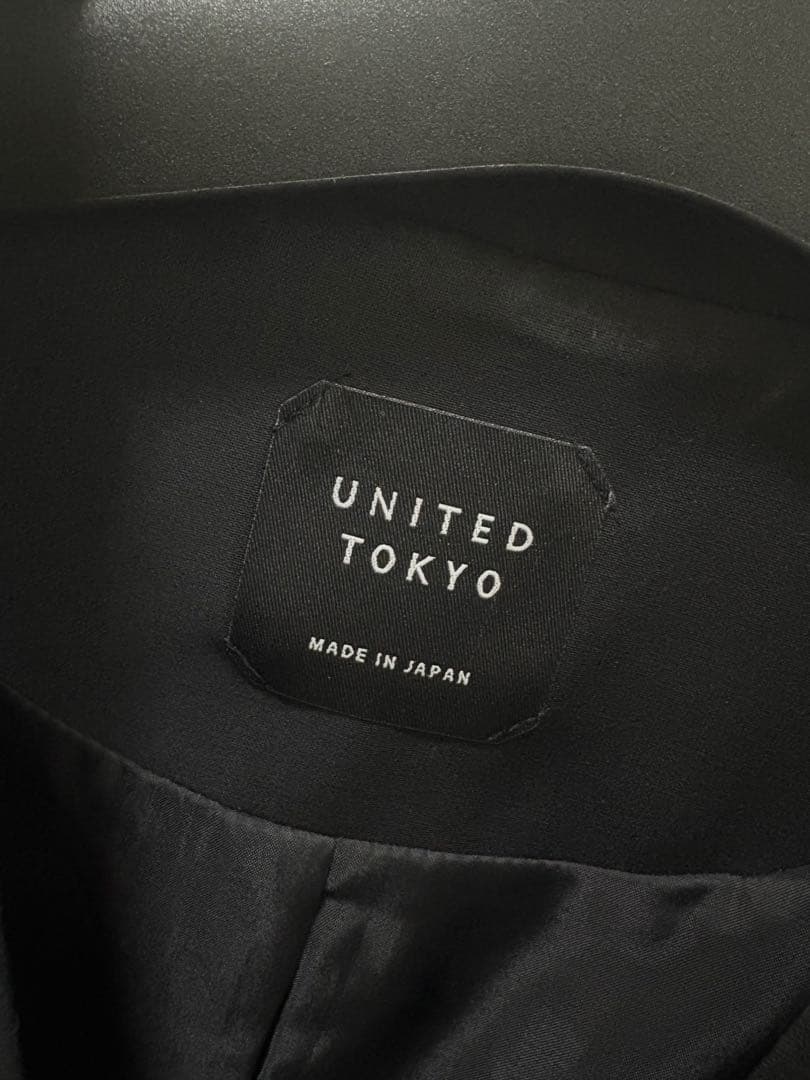 【UNITED TOKYO】 cropped jacket