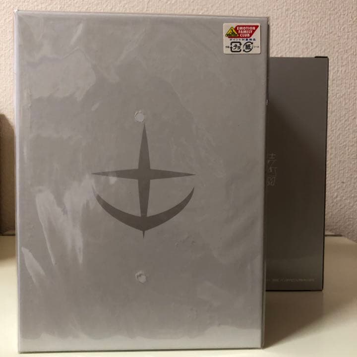 機動戦士ガンダム DVD-BOX 1〈初回限定生産・6枚組〉