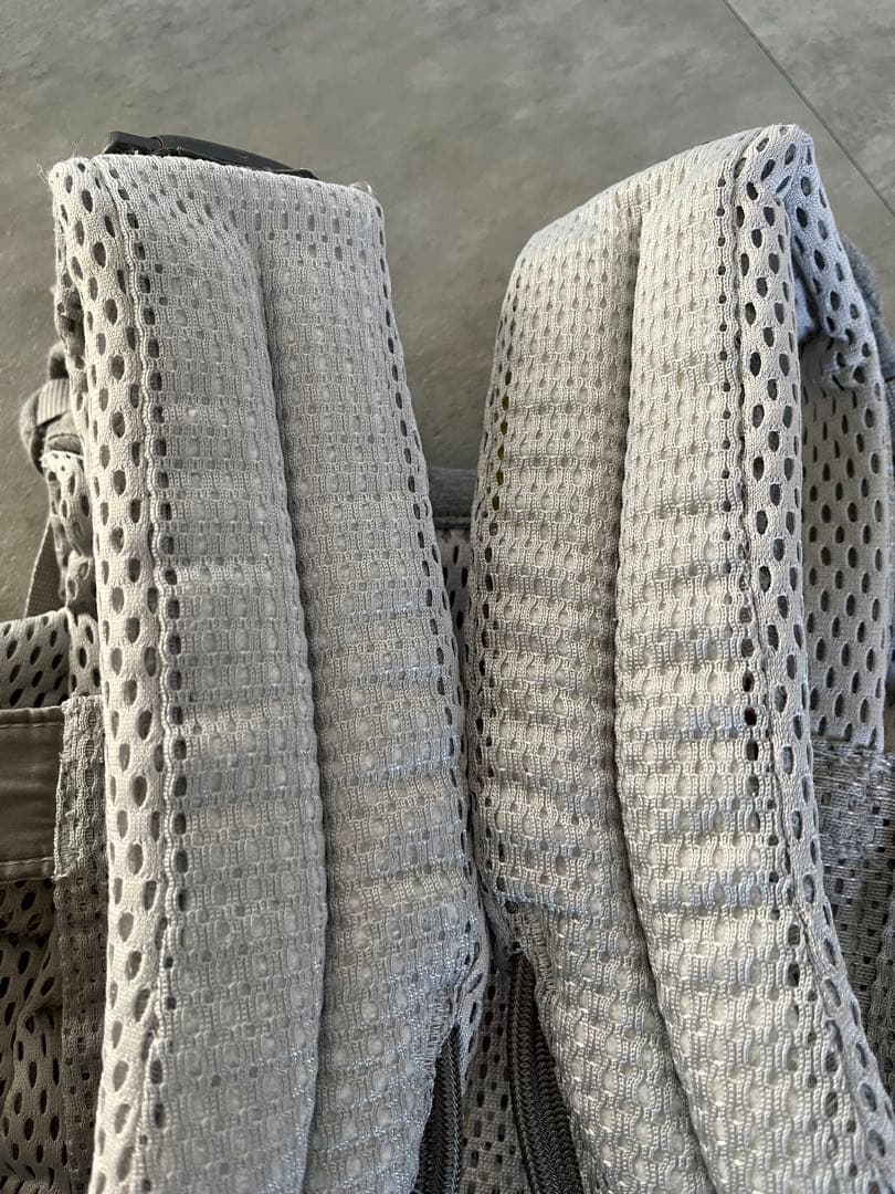 BabyBjorn ベビーキャリア　ハーモニー　シルバー