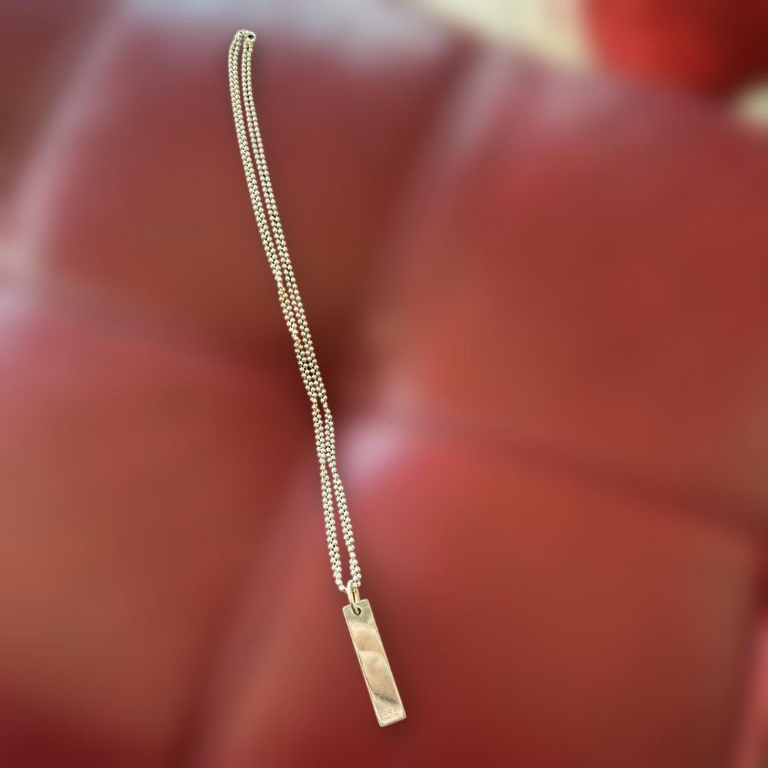 GUCCIダブルボールチェーンシルバープレートネックレス