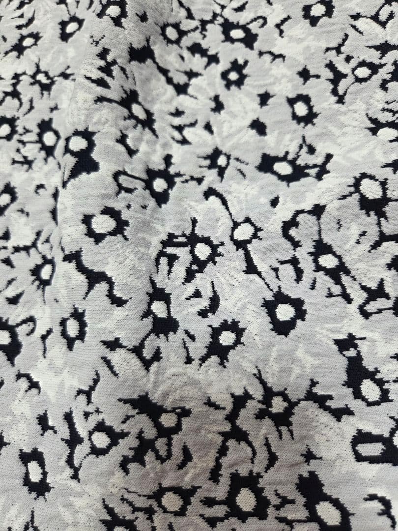 Rene ルネ 新品 花柄ニット フレアスカート 半額以下 ネイビー 36号