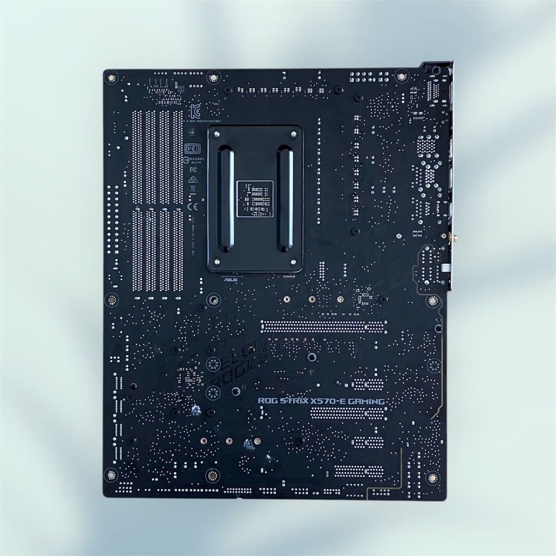ROG STRIX X570-E GAMING マザーボード