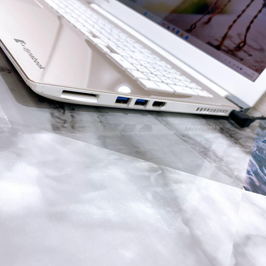 上品ゴールド✨女性に大人気❤超大容量✨新品SSD1TB✨i7✨薄型ノートパソコン