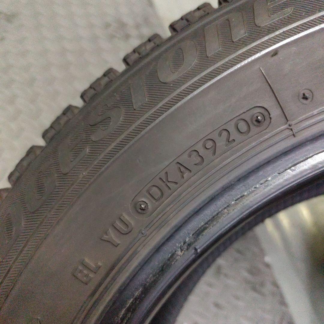 ①ブリザック VRX 2本 175/65R15