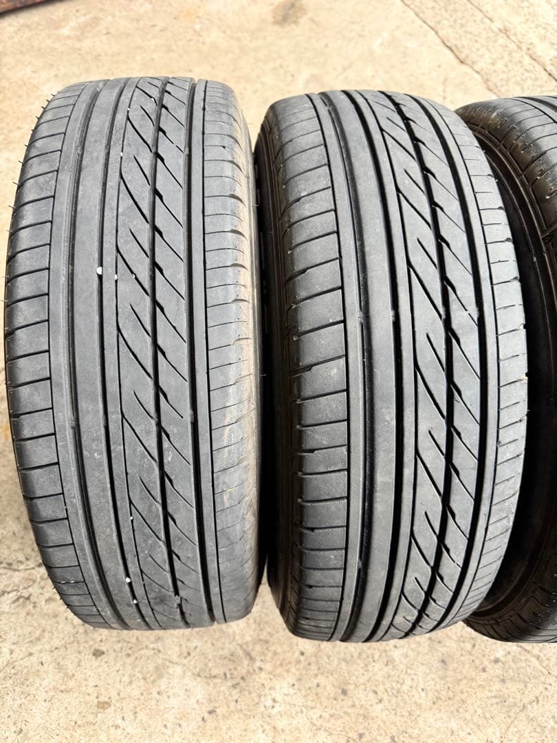 Goodyear Eagle 16インチタイヤ 4本セット 215/65R16