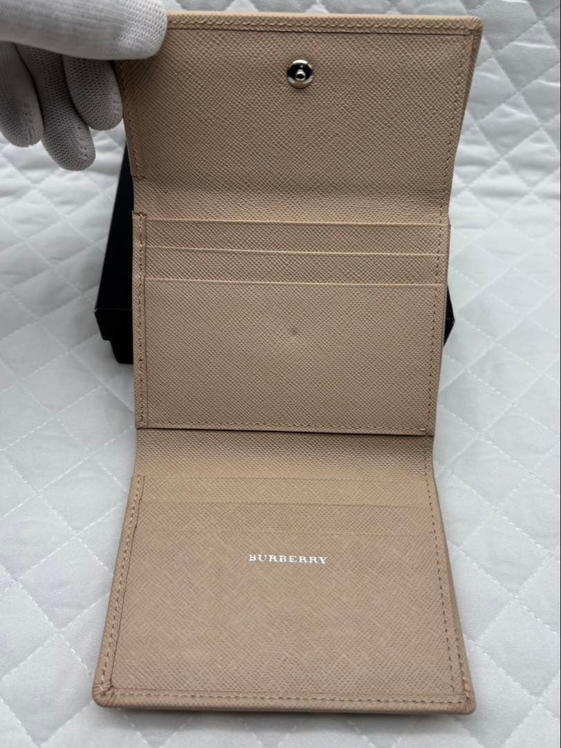 極美品　BURBERRY バーバリー　三つ折り財布　YT4608 箱付き