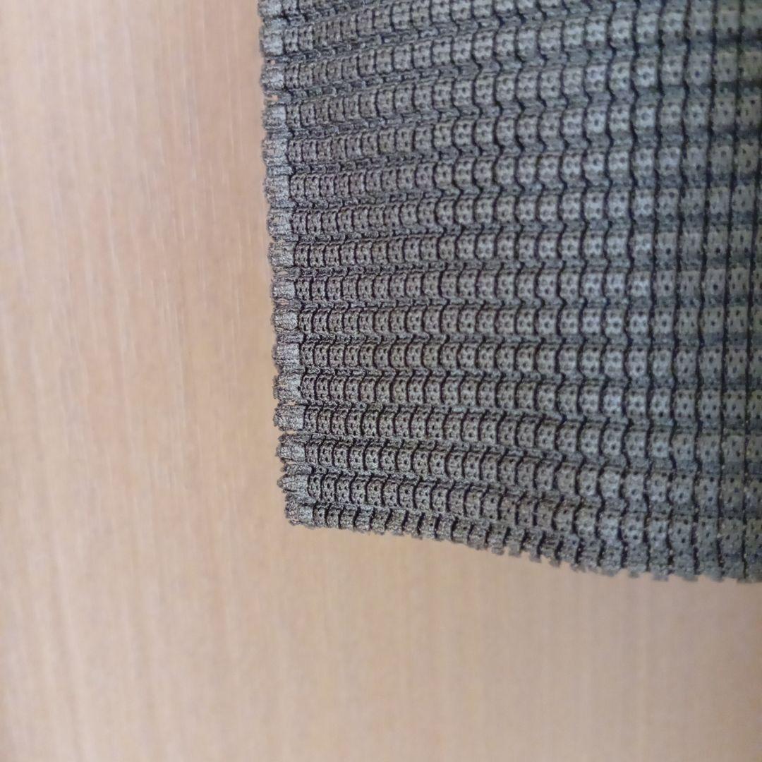 お値下げme by ISSEY MIYAKE 未使用品　キャップスリーブ　こげ茶