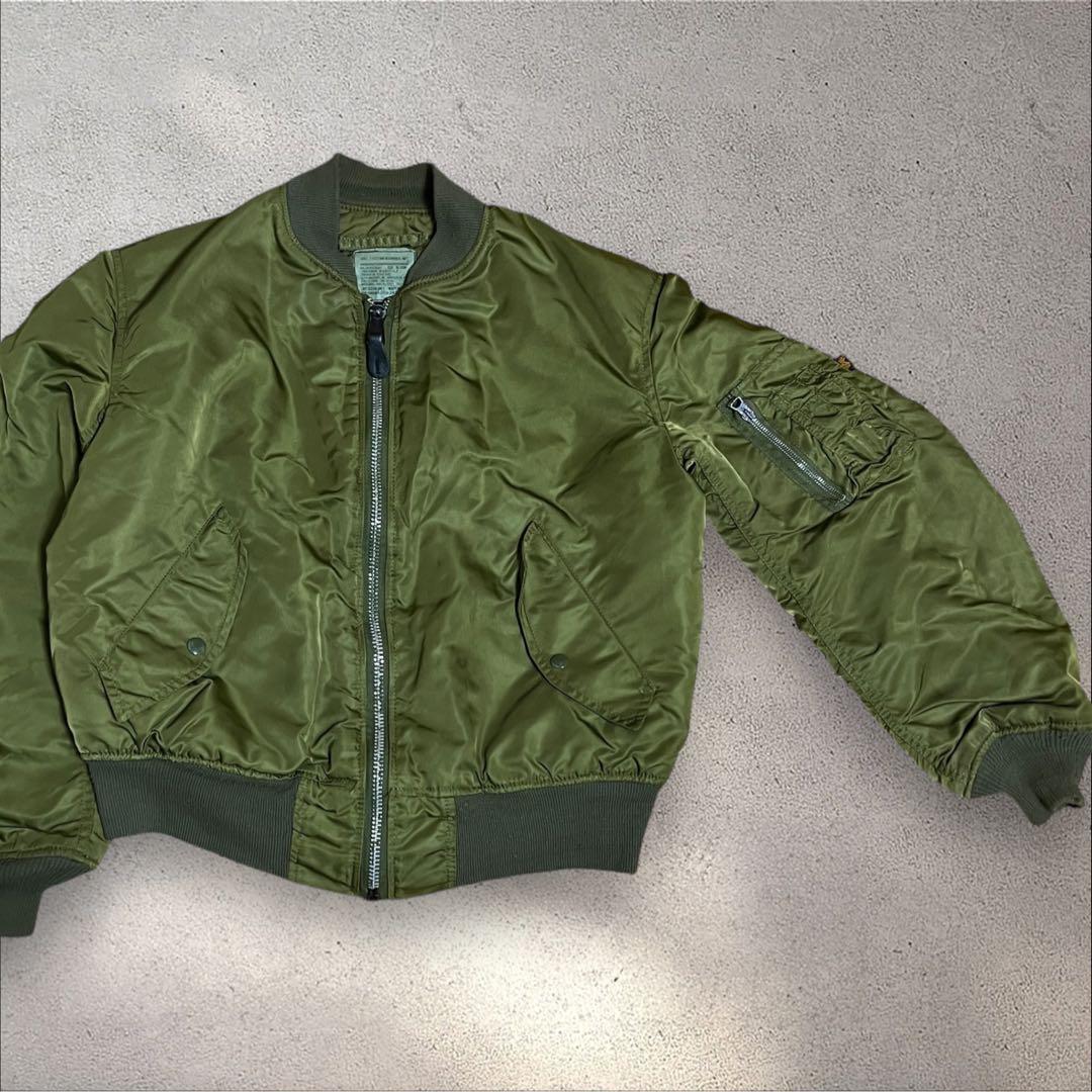 90's アルファインダストリーズ MA-1 フライトジャケット　USA製