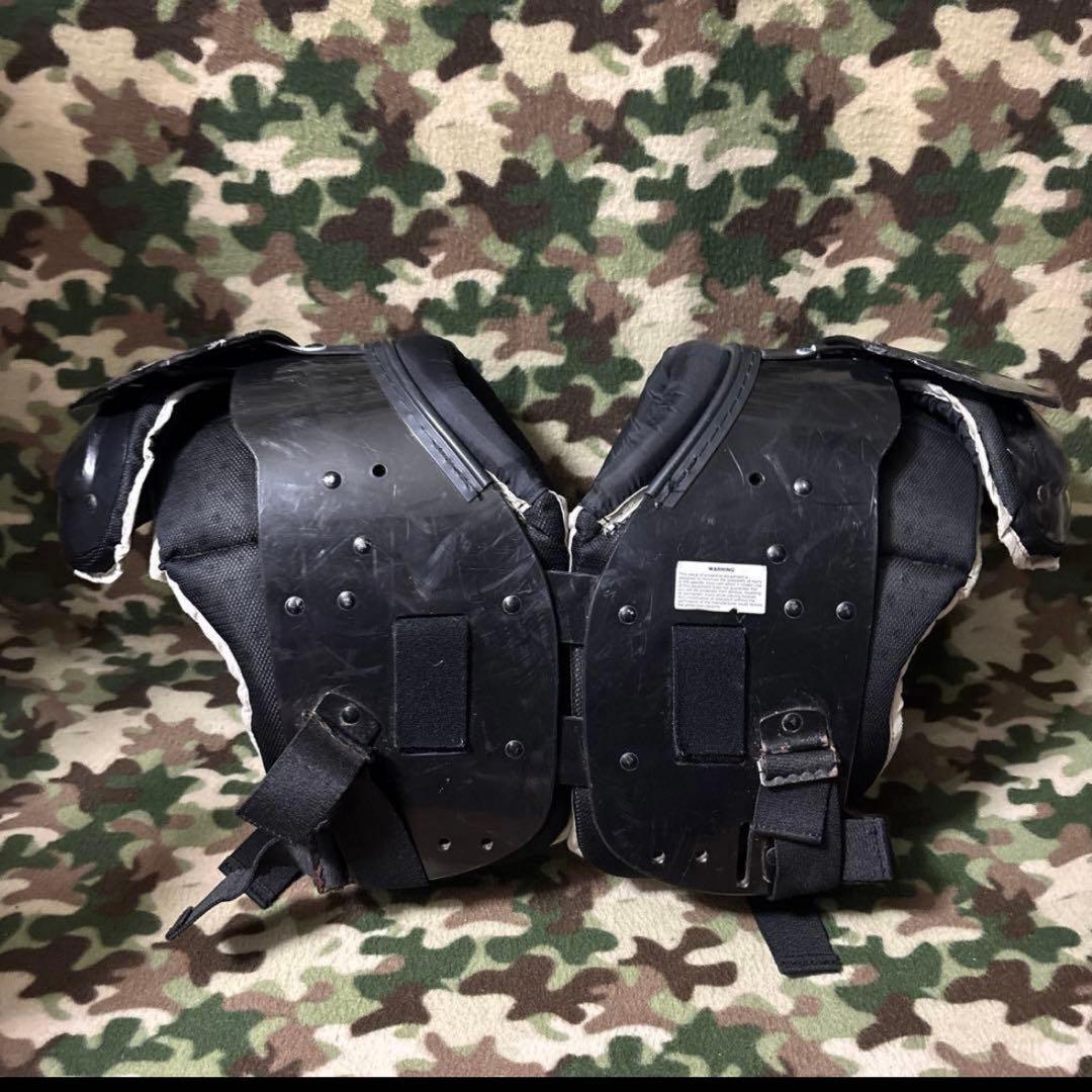 アメリカンフットボール　ローリングス　 ショルダーパッド　サイズXL