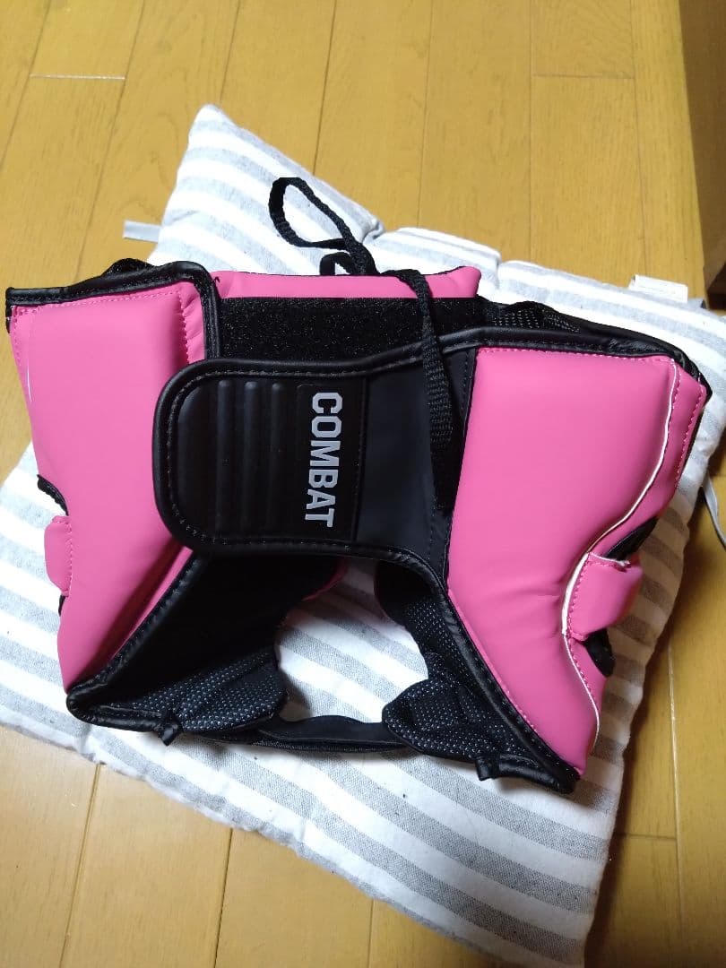 adidas COMBAT ヘッドギア ピンク/ブラック