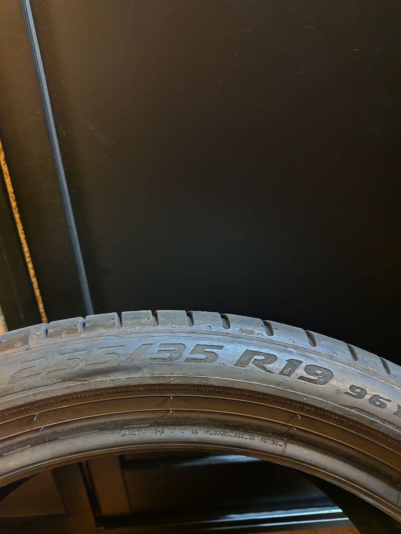 255/35/R19 PIRELLI　P-ZERO 2本　ランフラットタイヤ㉚