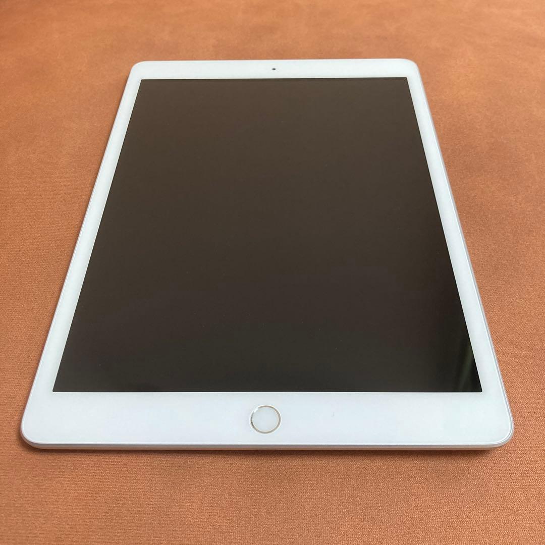 676【早い者勝ち】電池良好☆iPad8 第8世代 32GB WIFIモデル☆