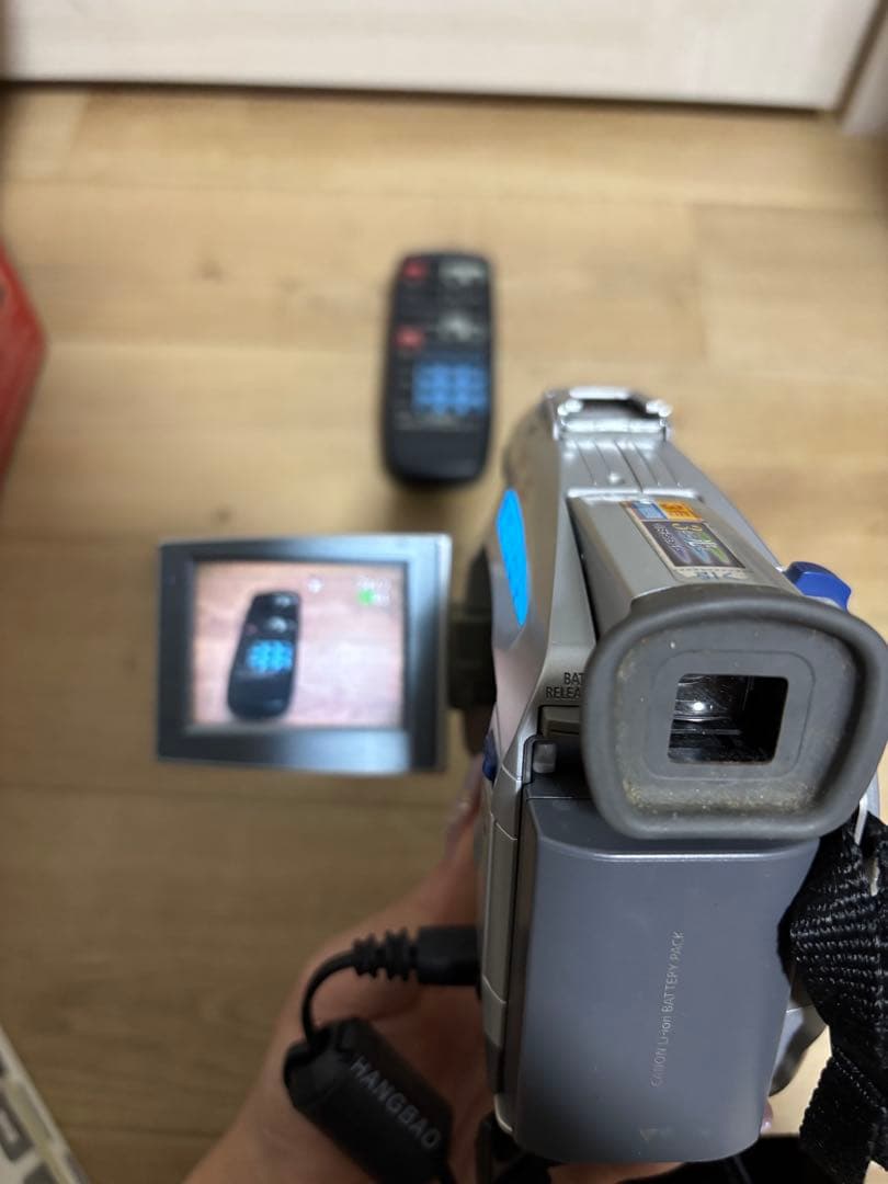 デジタルビデオカメラ　Canon キャノン