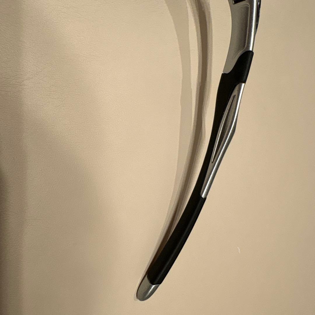 Oakley スポーツサングラス シルバー/ブラック