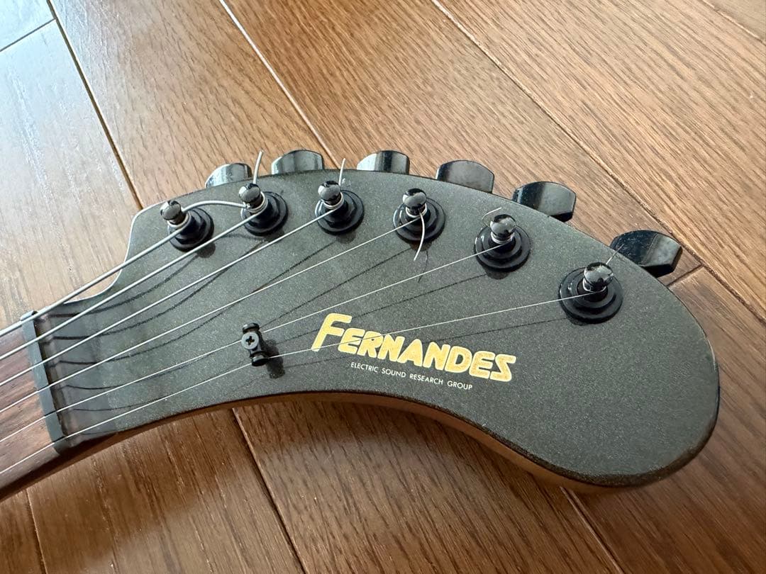 レ*ド様 FERNANDES ZO-3アンプ内蔵ミニエレキギター ブラック 専用