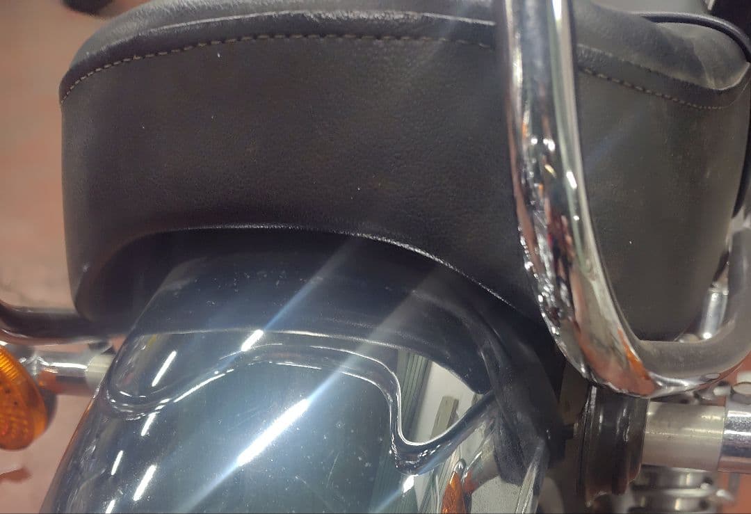 SR400 SR500 用カスタムシート　K&H ワケあり　キャブ車用
