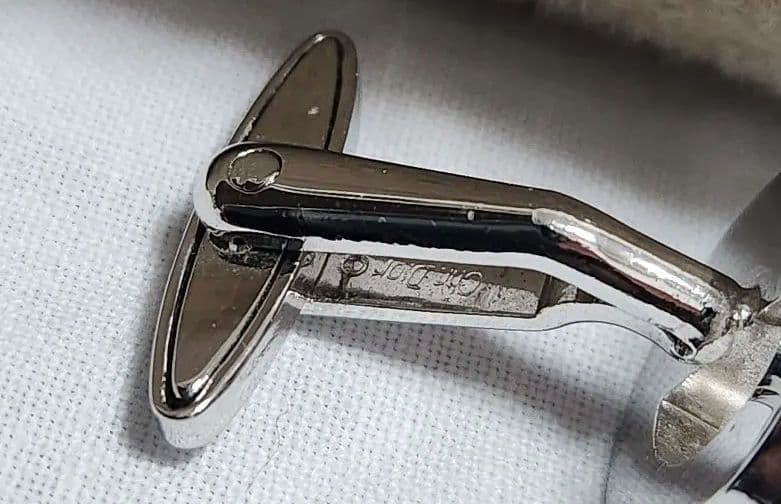 ディオール 美品 カフス