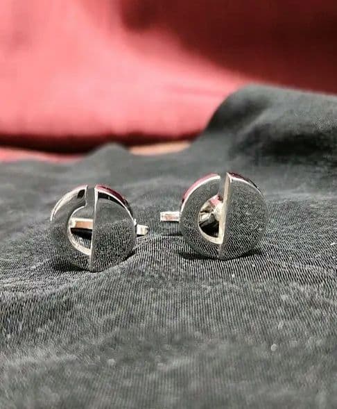 ディオール 美品 カフス