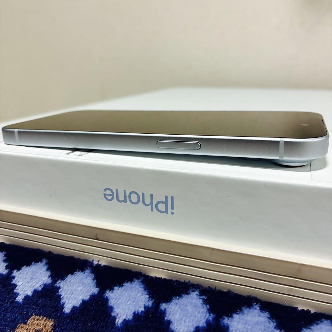 iPhone15 128gb ケース・箱付き(箱型違い)