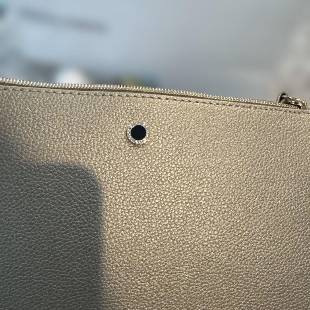 BVLGARI エミレーツ航空　ファーストクラス　ブルガリアメニティ&専用ポーチ