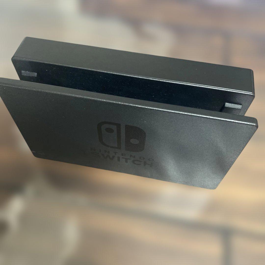 【美品】Nintendo Switch 本体 ＋付属品一式 箱無し