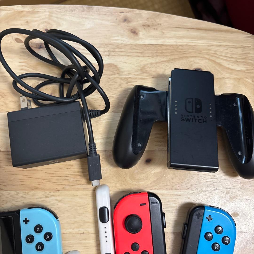 どうぶつの森デザイン Nintendo Switch本体 ジョイコンセット