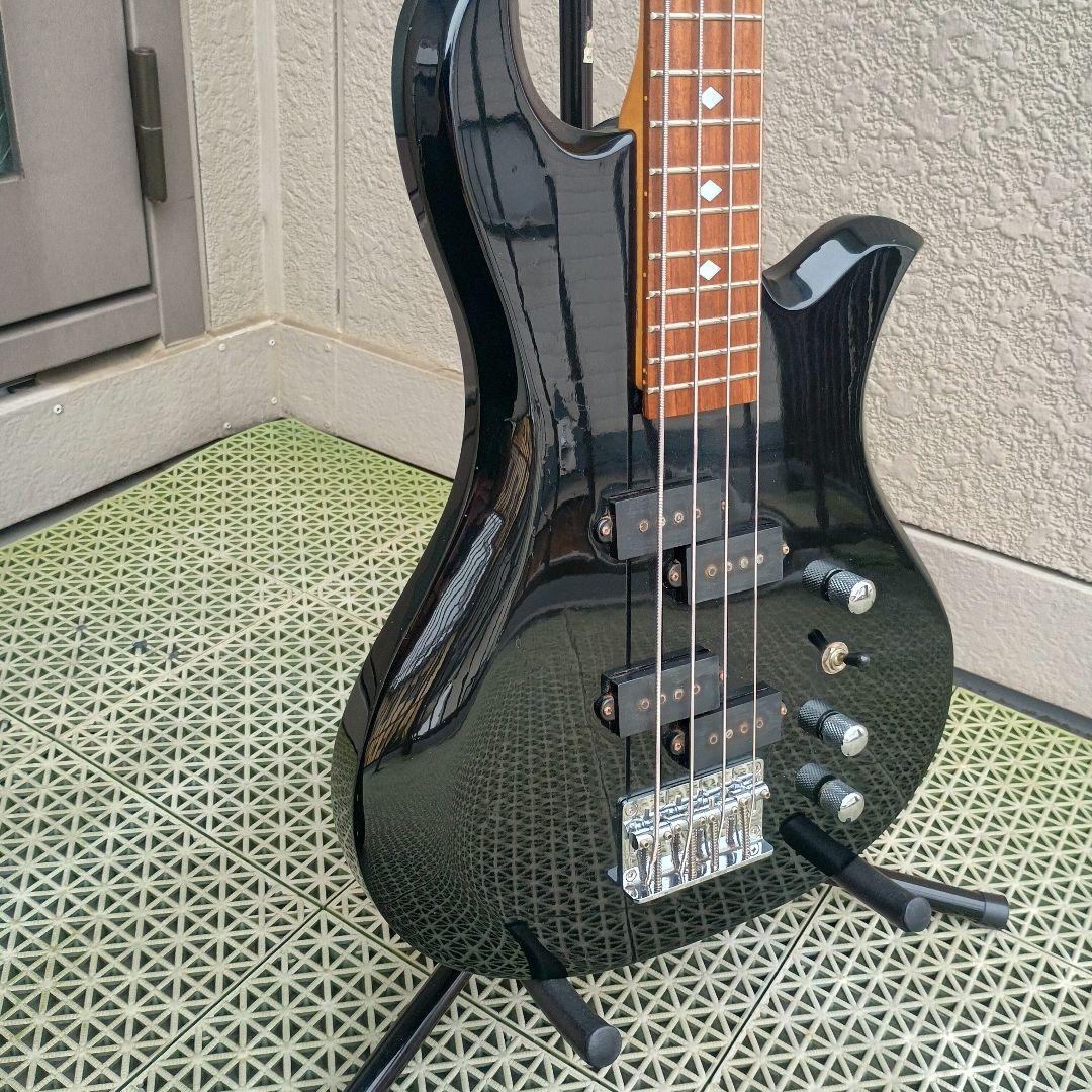 B.C.Rich Eagle ベース